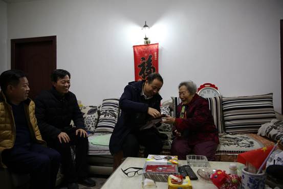 说明: 244A6631